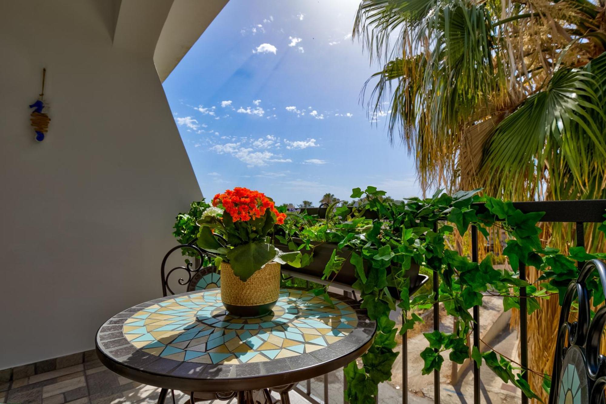 Dreamy 2 Bed Apartment By The Sea Πάφος Εξωτερικό φωτογραφία